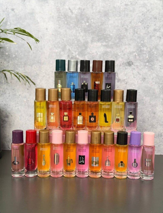 عطر وساچه صورتی